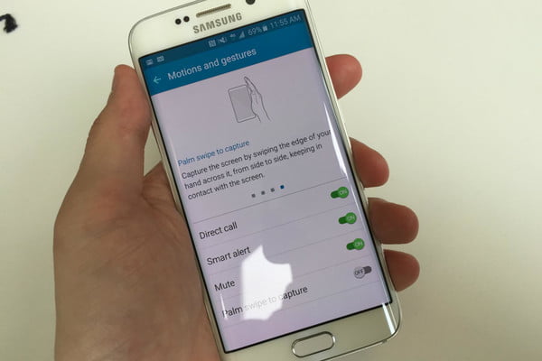 Samsung Galaxy S7 Edge take Palm Swipe Screenshot