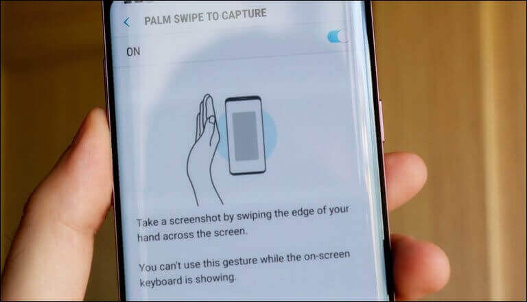 How to take screenshot using the Palm Swipe