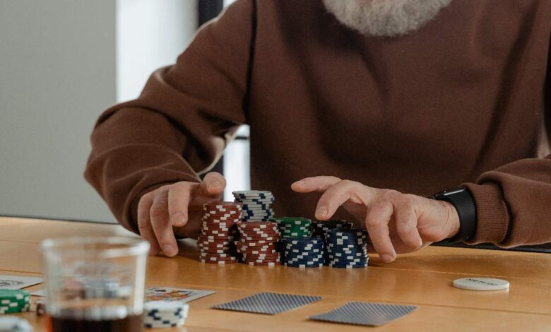 6 Essential Poker Tips For New And Experienced Poker Players