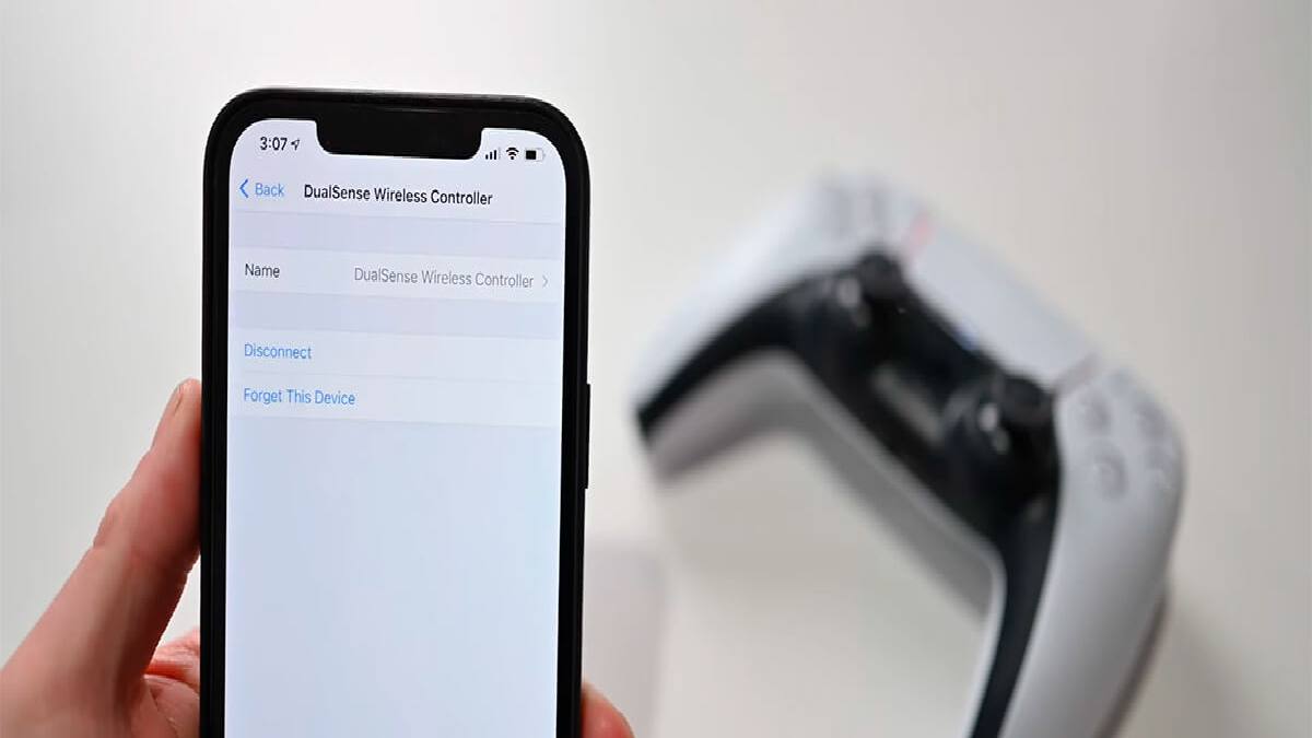 How to connect your PS5 gamepad to iPhone /iPad on iOS 14.5