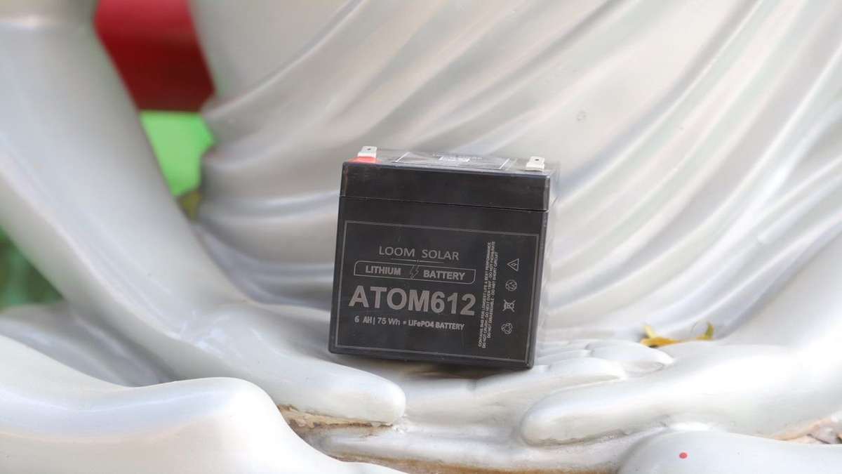 Make the most of Solar Power by storing the excess Electricity in Solar Batteries