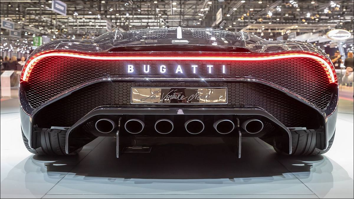 Bugatti Chiron Sport 110 Ans at Geneva International Motor Show 2019, Le Grand-Saconnex